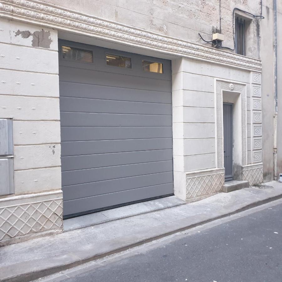 Maison Intra Muros, Terrasses Avec Vue Jaccuzzi Et Garage Avignon Eksteriør bilde