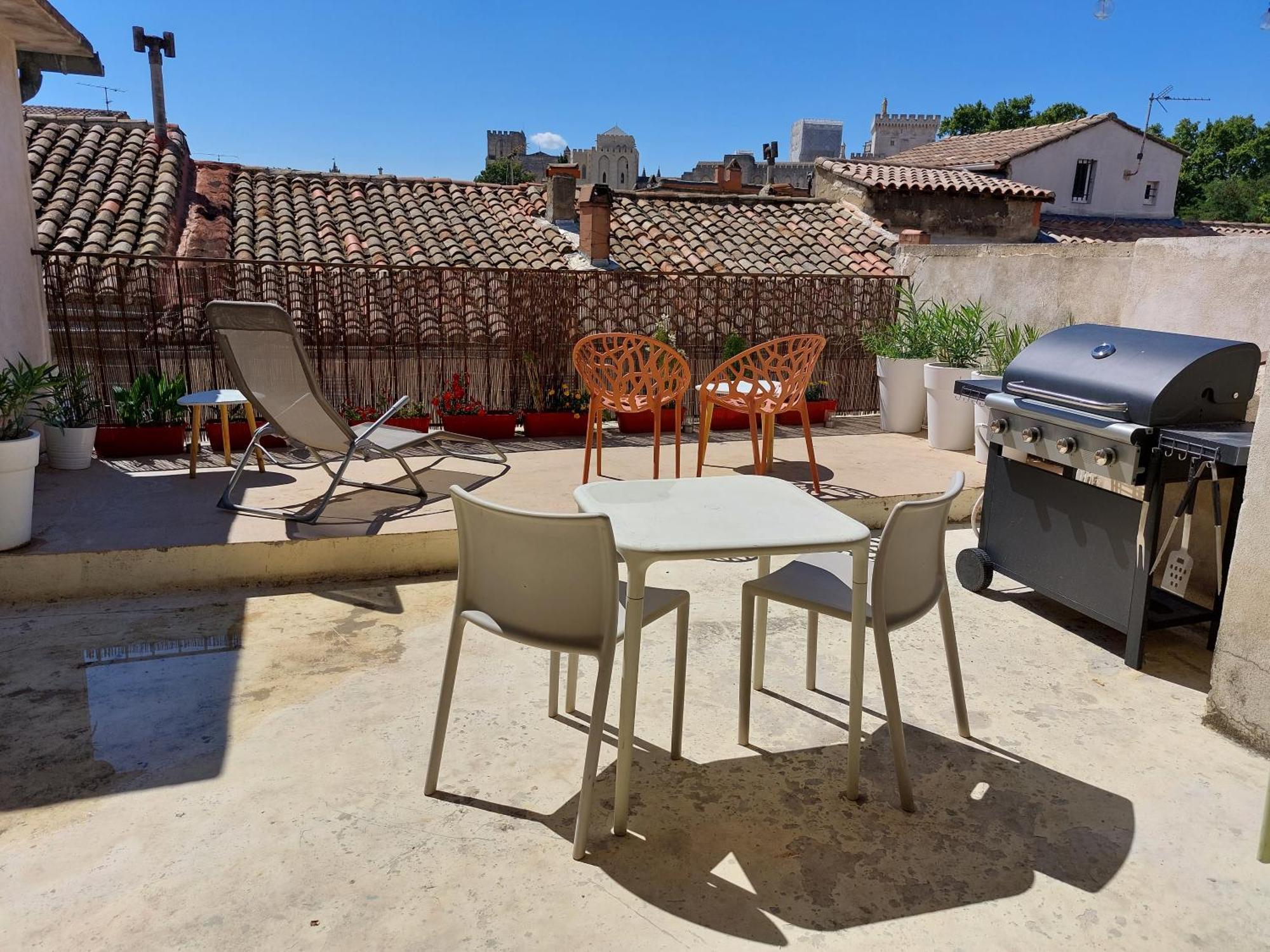 Maison Intra Muros, Terrasses Avec Vue Jaccuzzi Et Garage Avignon Rom bilde